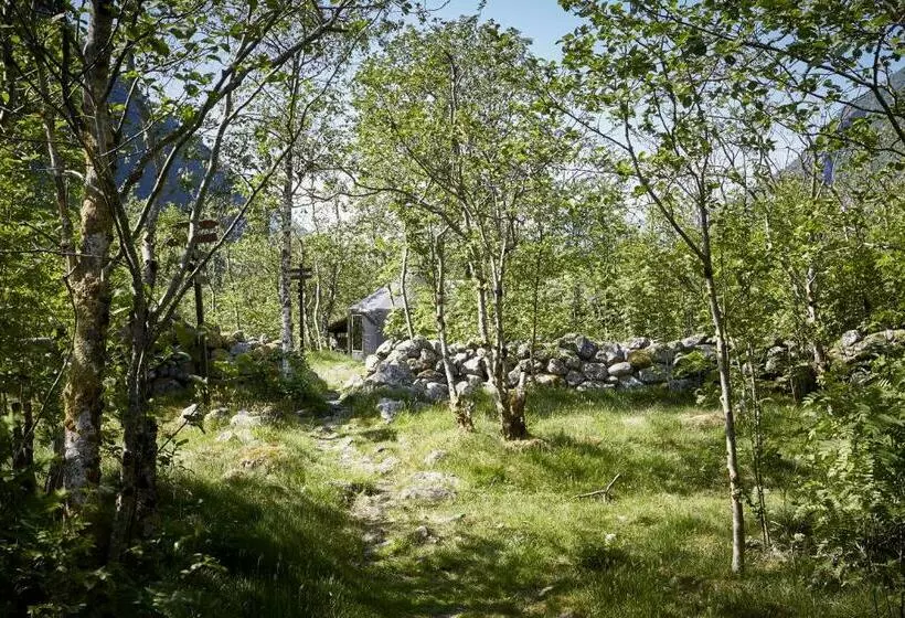 ユースホステル Hardanger Basecamp