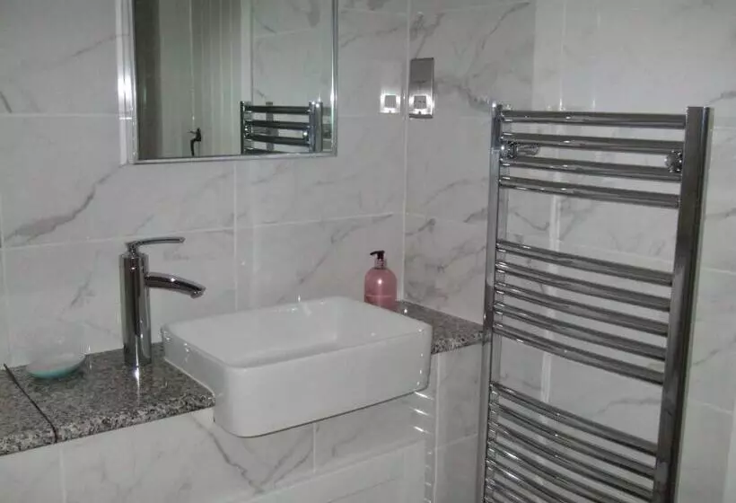 ベッドアンドブレックファースト Maltings Loft