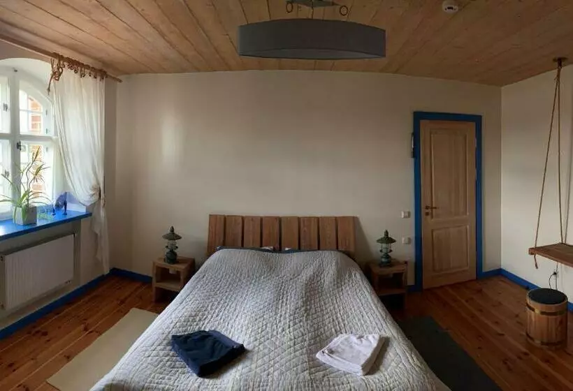 تختخواب و صبحانه šturmų švyturys