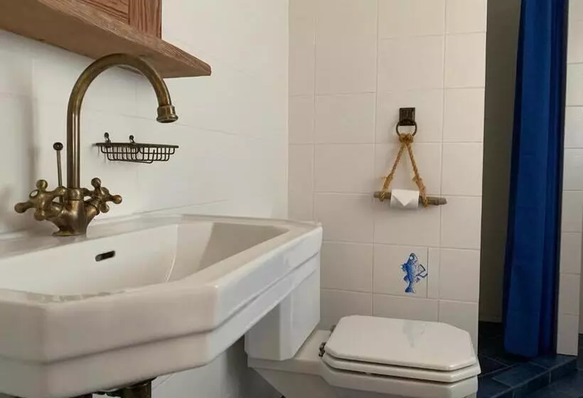 تختخواب و صبحانه šturmų švyturys