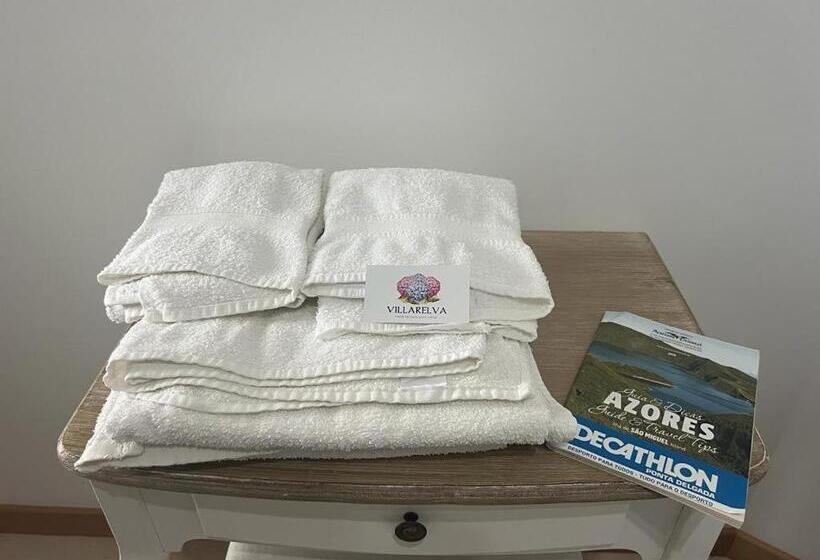 تختخواب و صبحانه Villarelva