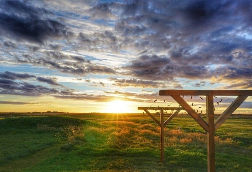 پانسیون Lindartun Guesthouse