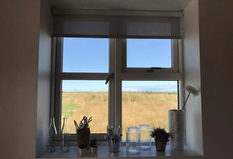 پانسیون Lindartun Guesthouse