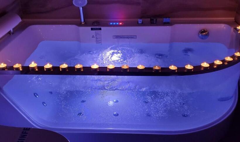 استراحتگاه Cuki Residence