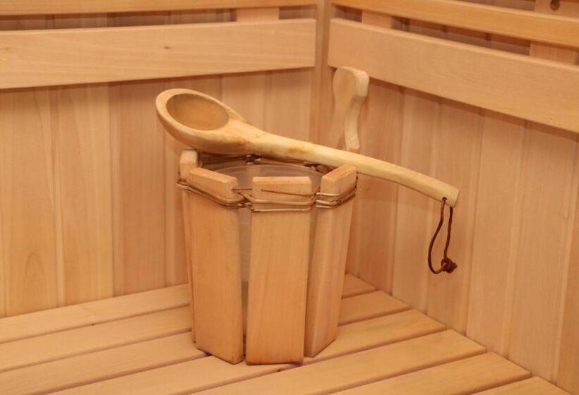 استراحتگاه Cuki Residence