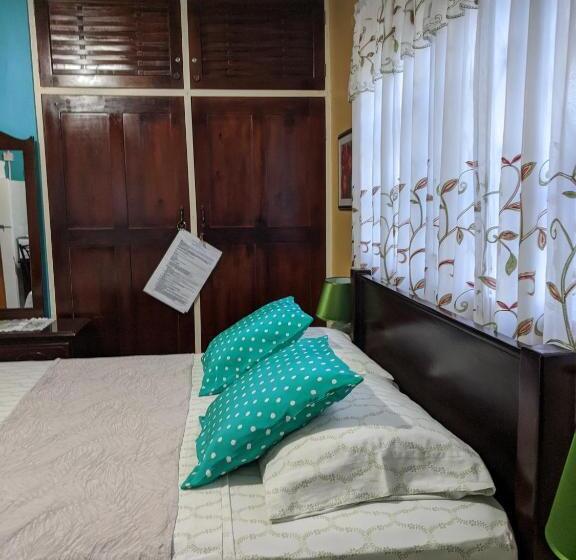 Ultimate Freedom Bed And Breakfast