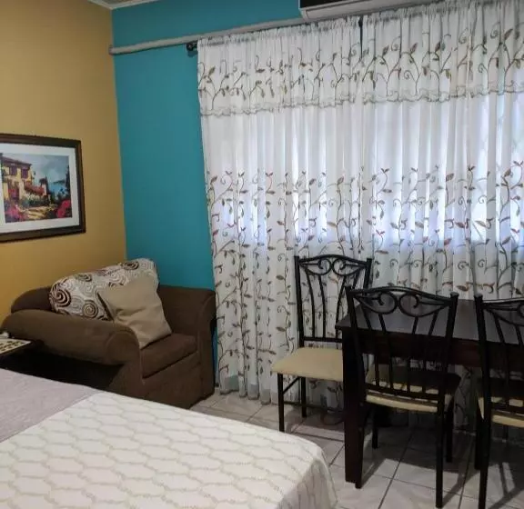 Ultimate Freedom Bed And Breakfast