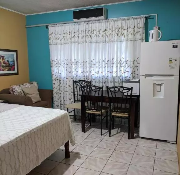 Ultimate Freedom Bed And Breakfast