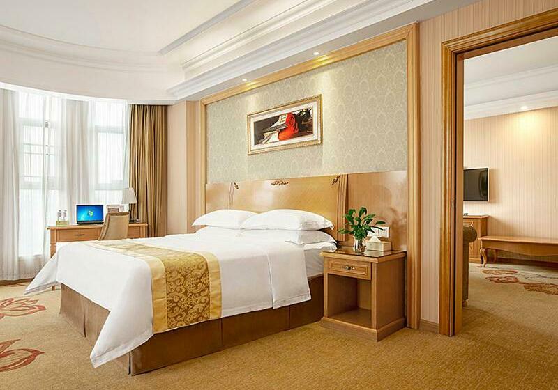 Vienna Hotel Shenzhen View Lake Park