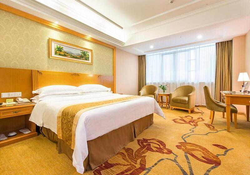 Vienna Hotel Shenzhen View Lake Park