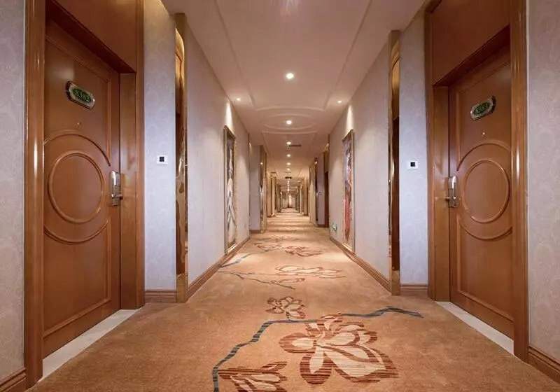 Vienna International Hotel Guangzhou Xintang Jean Fangzhicheng