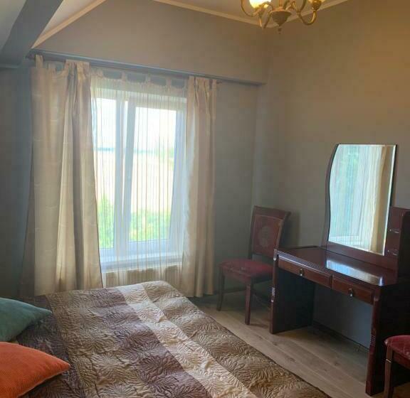 هاستل Pūteļkrogs