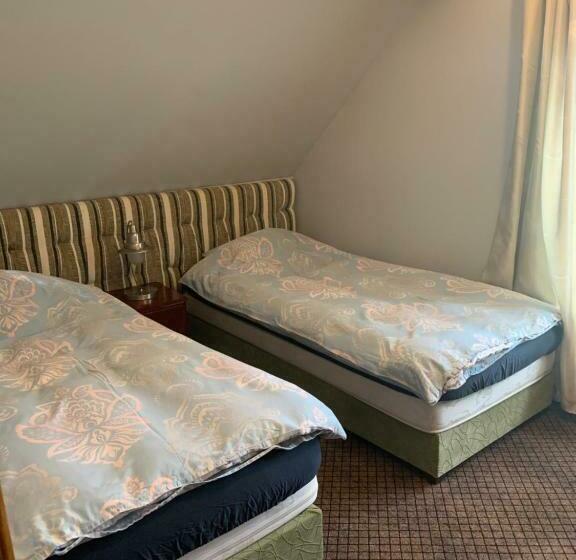 هاستل Pūteļkrogs