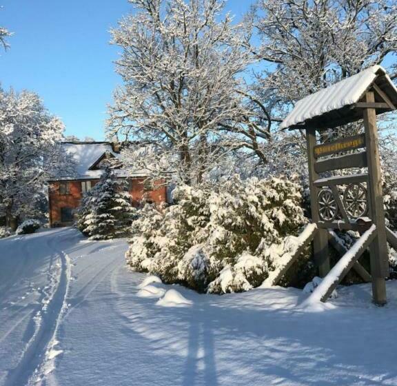 هاستل Pūteļkrogs