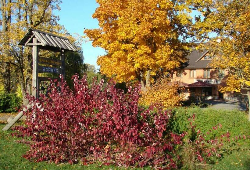 هاستل Pūteļkrogs