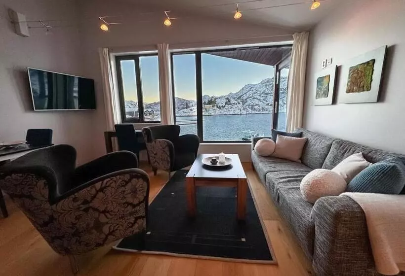 Hotelli Hamn I Senja