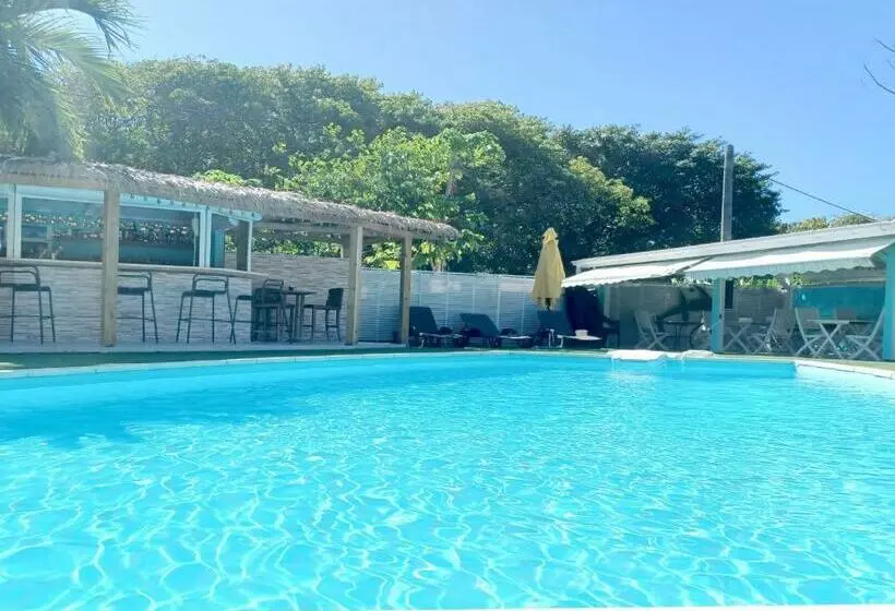 هتل La Rose Du Bresil Marie Galante