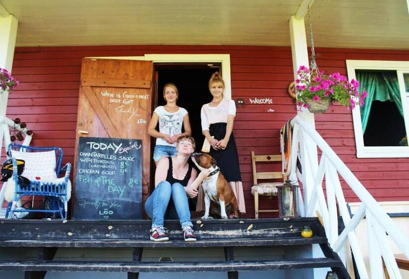 هتل Luscher & Matiesen Muhu Winehouse