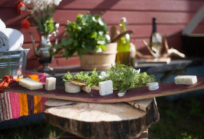 هتل Luscher & Matiesen Muhu Winehouse