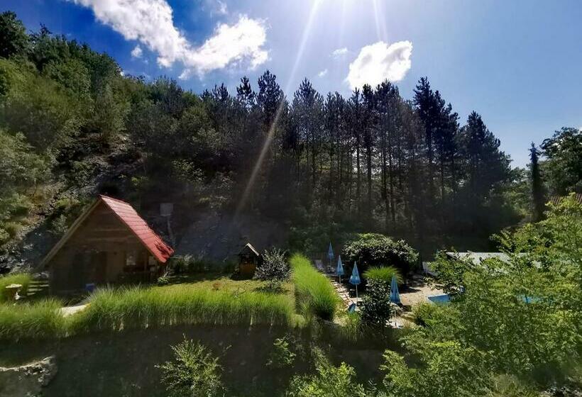 پانسیون Koliba Oaza Mira