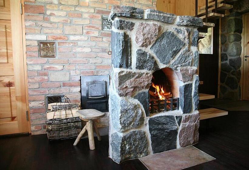 پانسیون Pruuli Holiday Farm