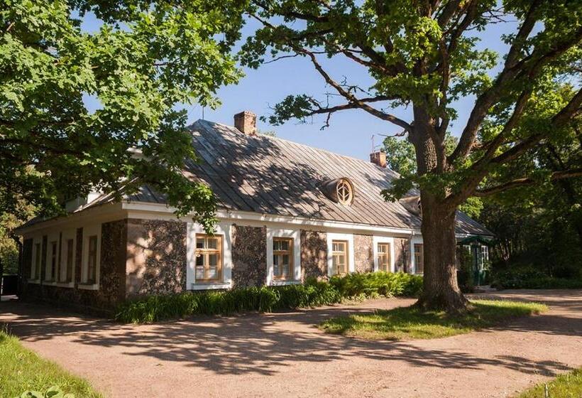 پانسیون Viesu Māja Sprīdīši