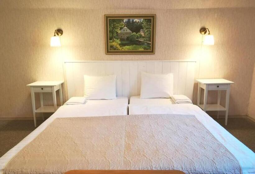 پانسیون Viesu Māja Sprīdīši