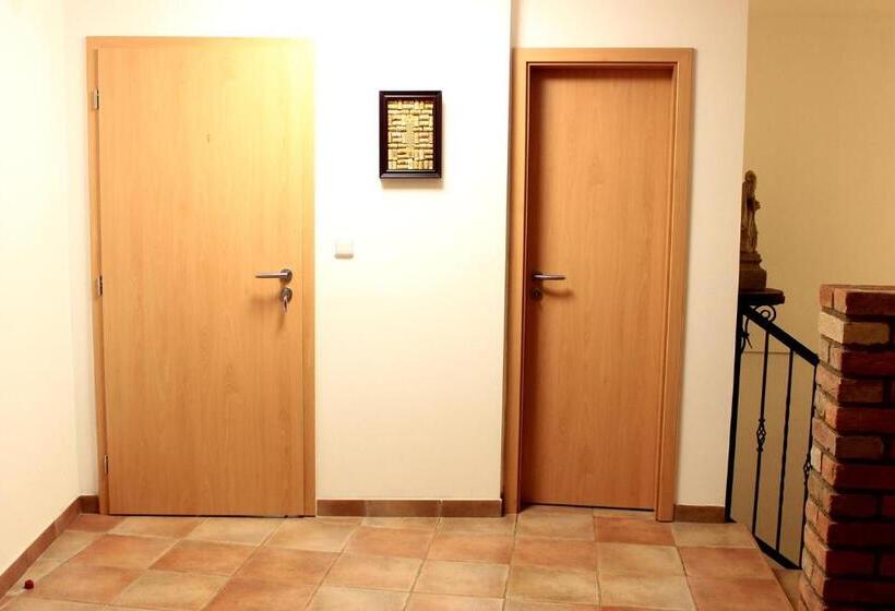 펜션 Vinný Sklep U Műhlbergerů