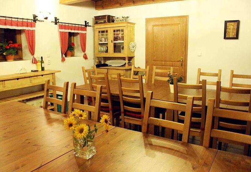 펜션 Vinný Sklep U Műhlbergerů