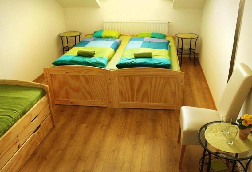 펜션 Vinný Sklep U Műhlbergerů