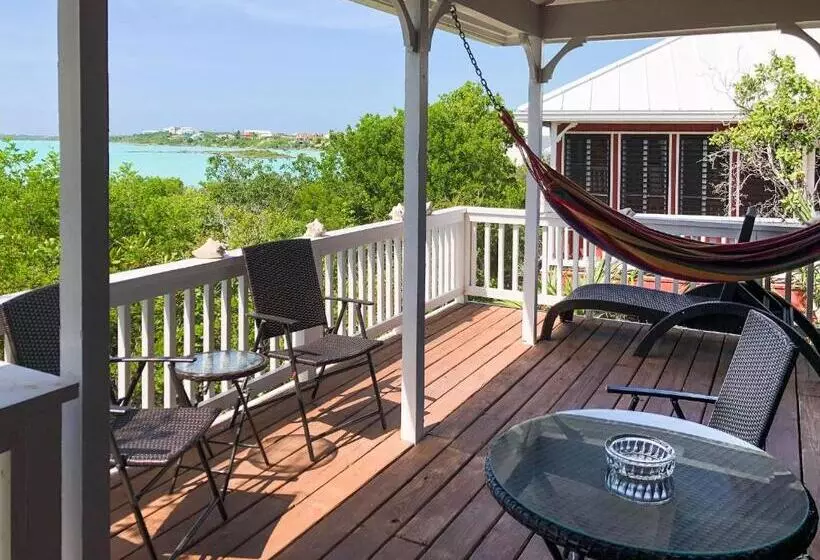 استراحتگاه Neptune Villas