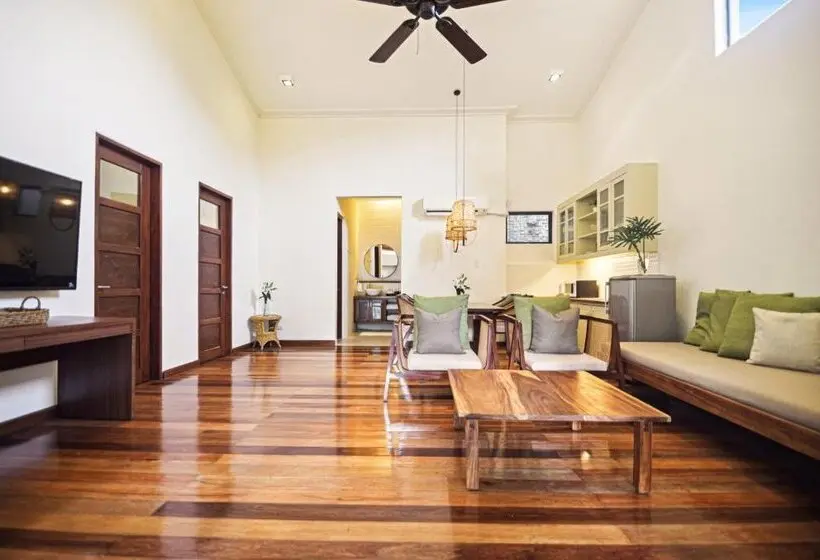 The Strand Boutique Resort