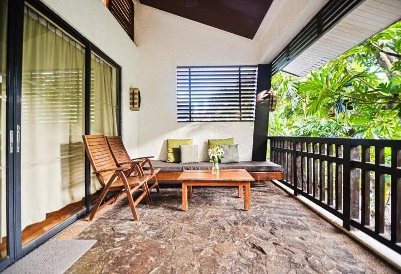 The Strand Boutique Resort
