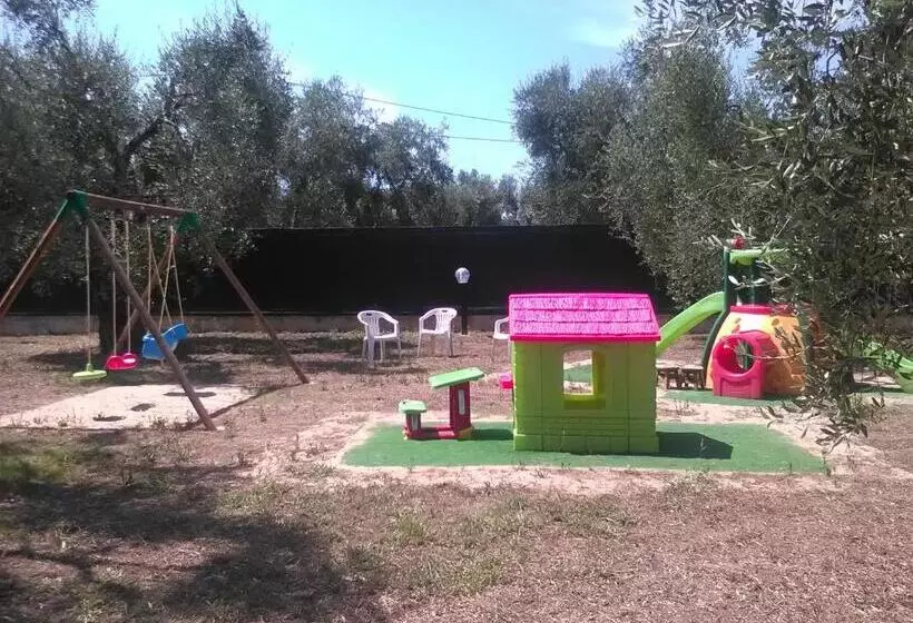 تختخواب و صبحانه Borgo Cerasa