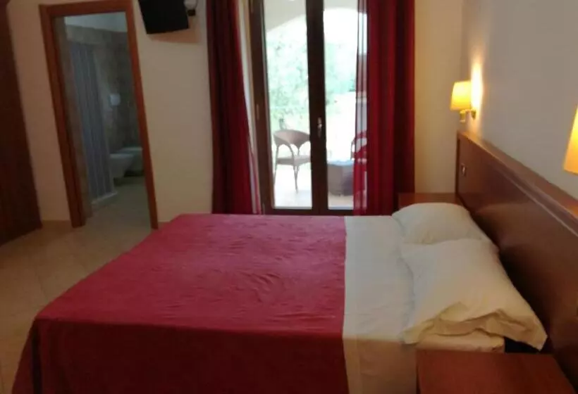 تختخواب و صبحانه Borgo Cerasa