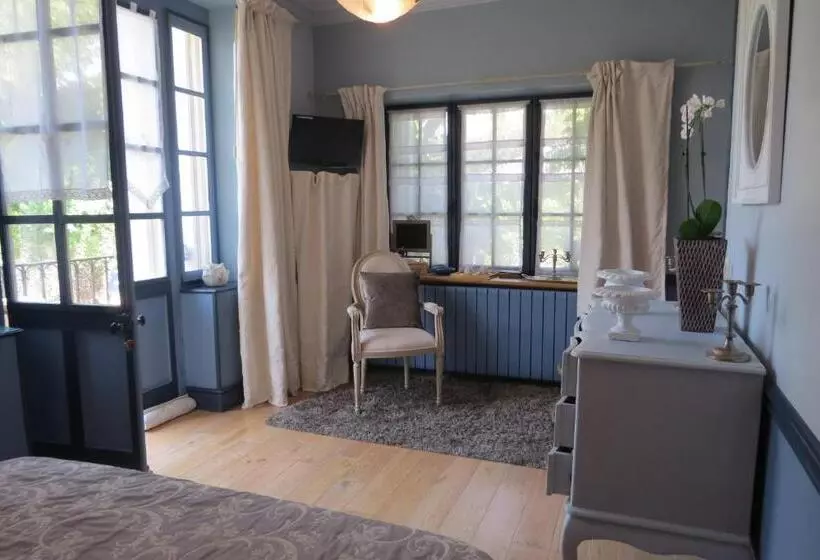 ベッドアンドブレックファースト Demeure D Hôtes L Hermitage