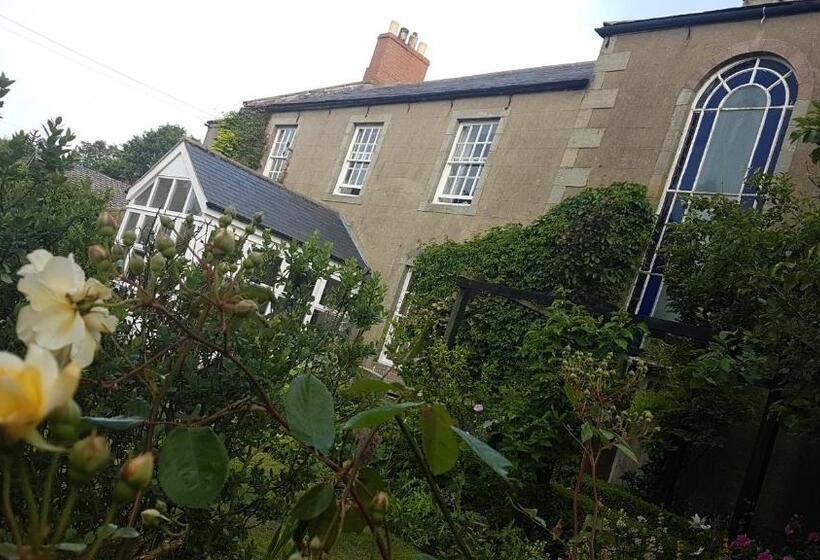 Bed and Breakfast The Old Manse