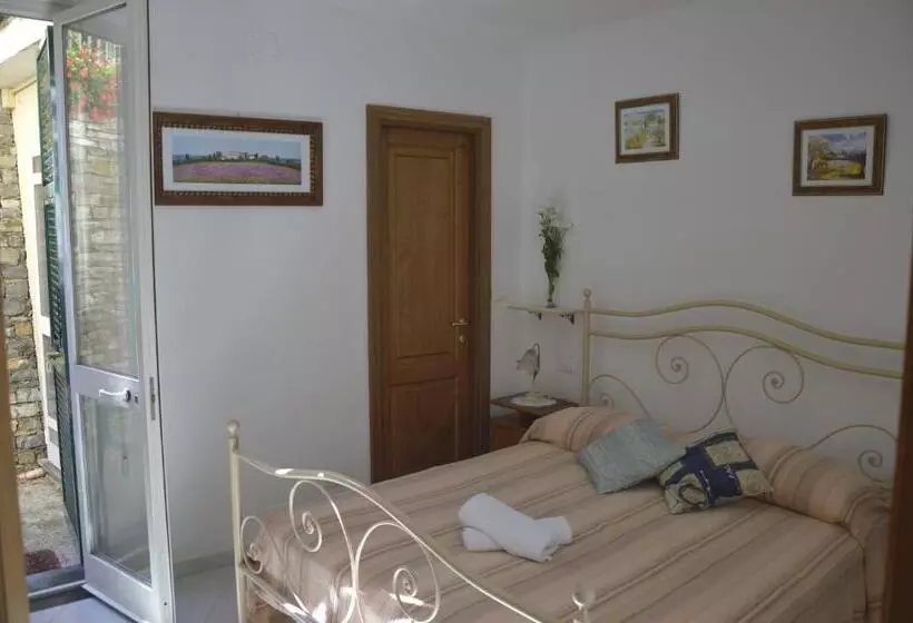 Hotelli Agriturismo Millefiori
