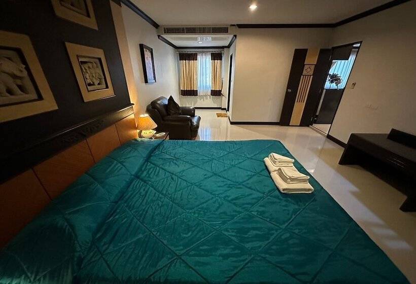 Hotel Chiangrai Grand Room