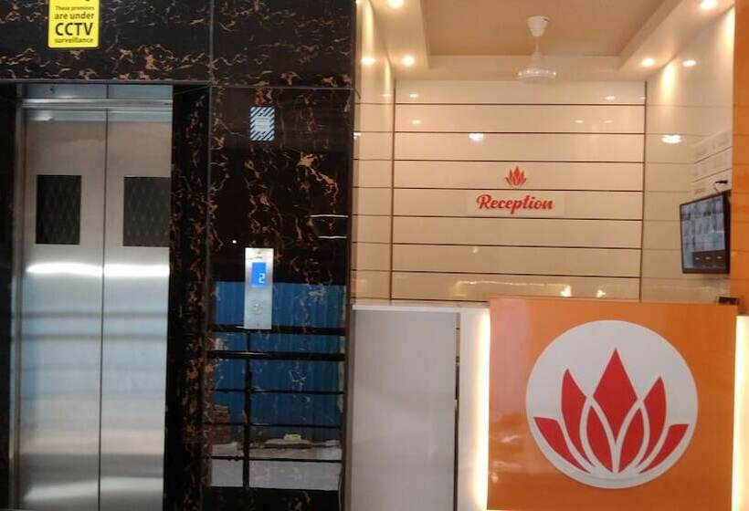 Отель Grand Stay