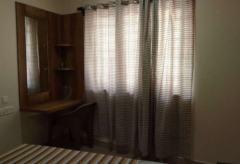 Отель Grand Stay