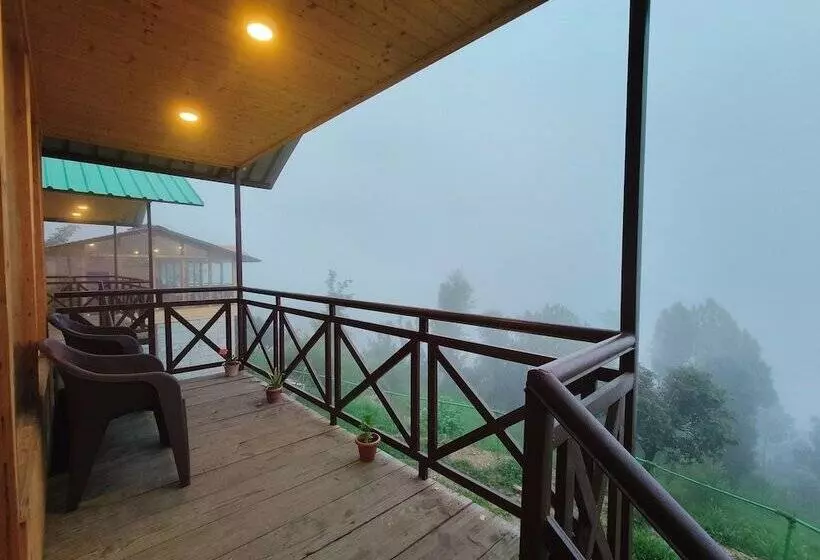 Hotelli The Sunbird Retreat Resort