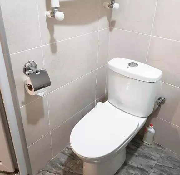 پانسیون домик у реки куры