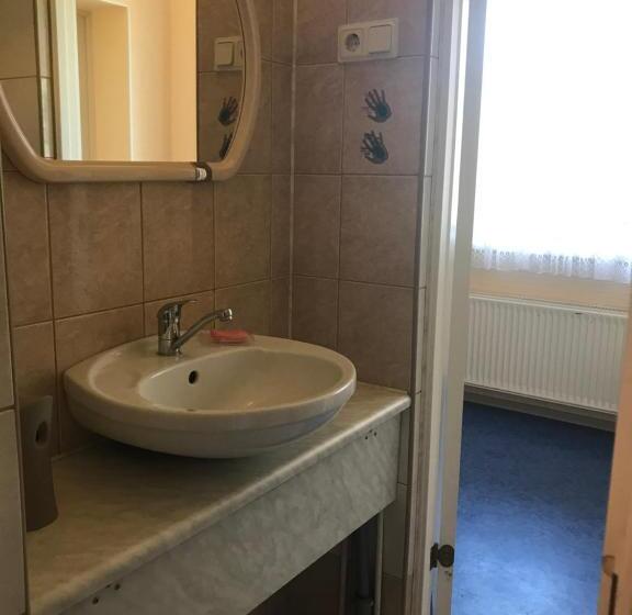 پانسیون 200m Sea Engure Kr Valdemāra 1