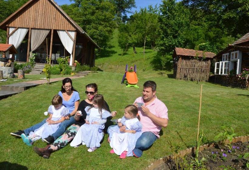 膳宿费 Fruktárium Vendégház