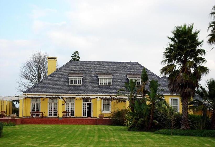 פנסיון Lyngrove Wines & Guesthouse