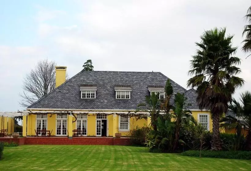 Majatalo Lyngrove Wines & Guesthouse