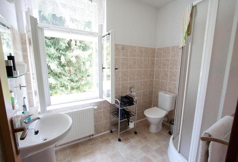 Majatalo Rodinný Penzion U Wolfů