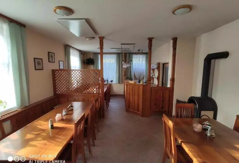 Majatalo Rodinný Penzion U Wolfů