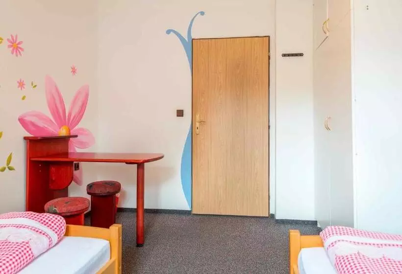 Majatalo Ubytování Karolinka